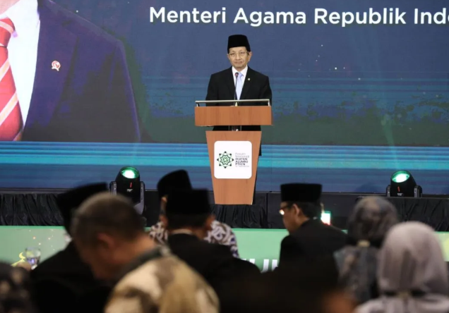 Menag Ajak Santri hingga ASN Kemenag Jadi Agen Perlinsos, Bantu Cari Warga yang Berhak Menerima Bansos
